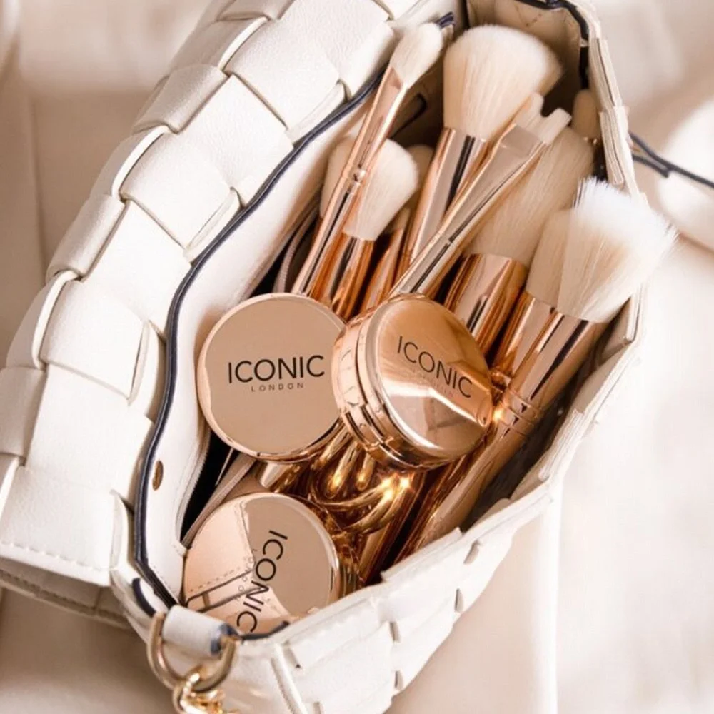 Iconic London Precision Duo Contour Double-Ended Makeup Brush